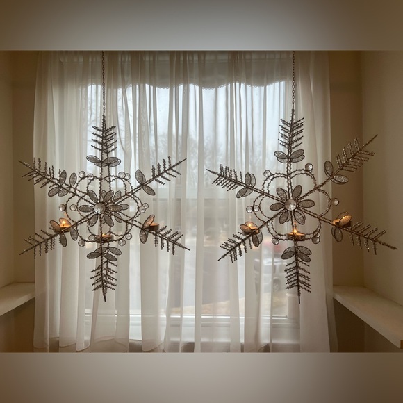 3 beautiful beaded hanging snowflake tea-light candle holders - Picture 1 of 2